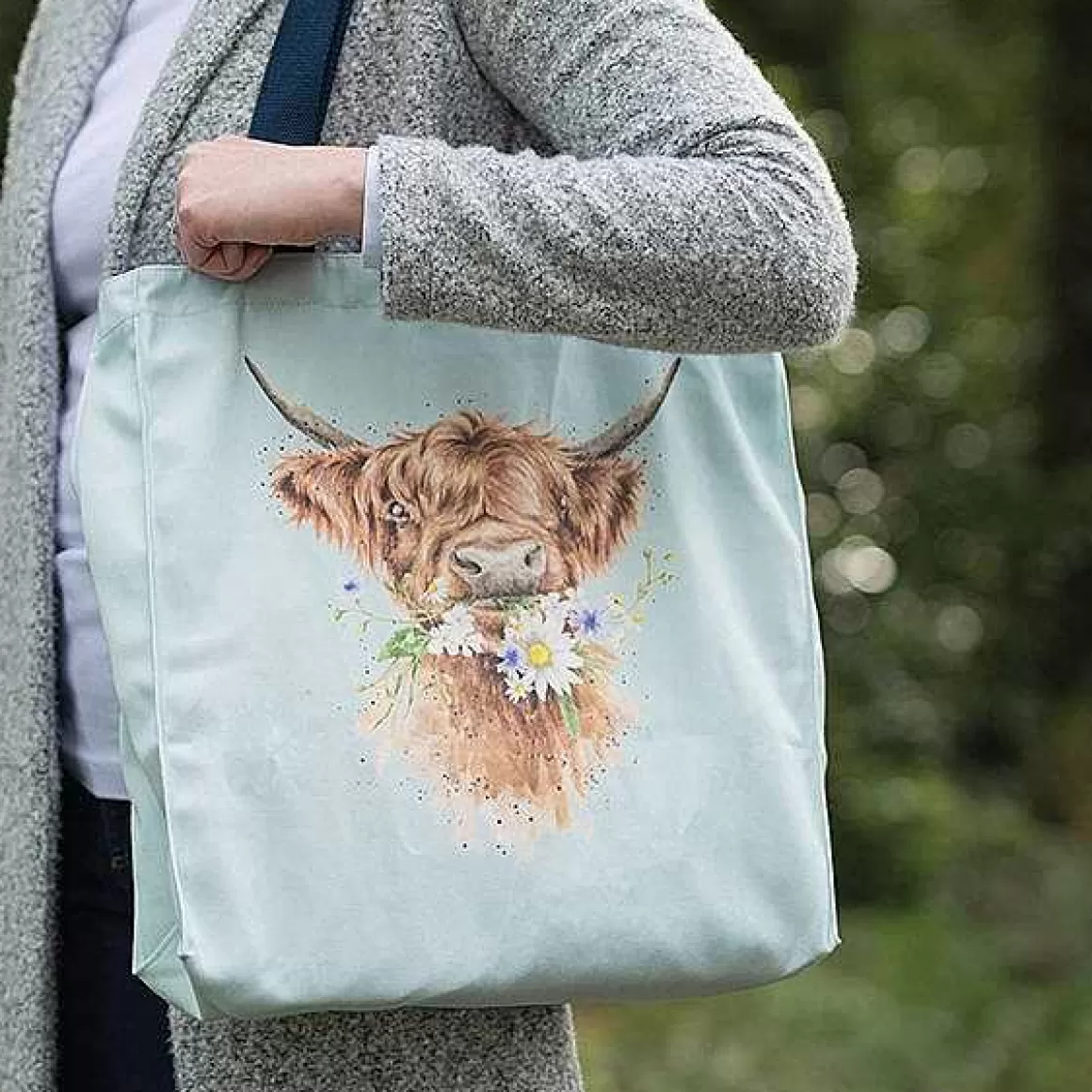 Store Wrendale Designs Daisy Coo' Highland Cow Canvas Bag