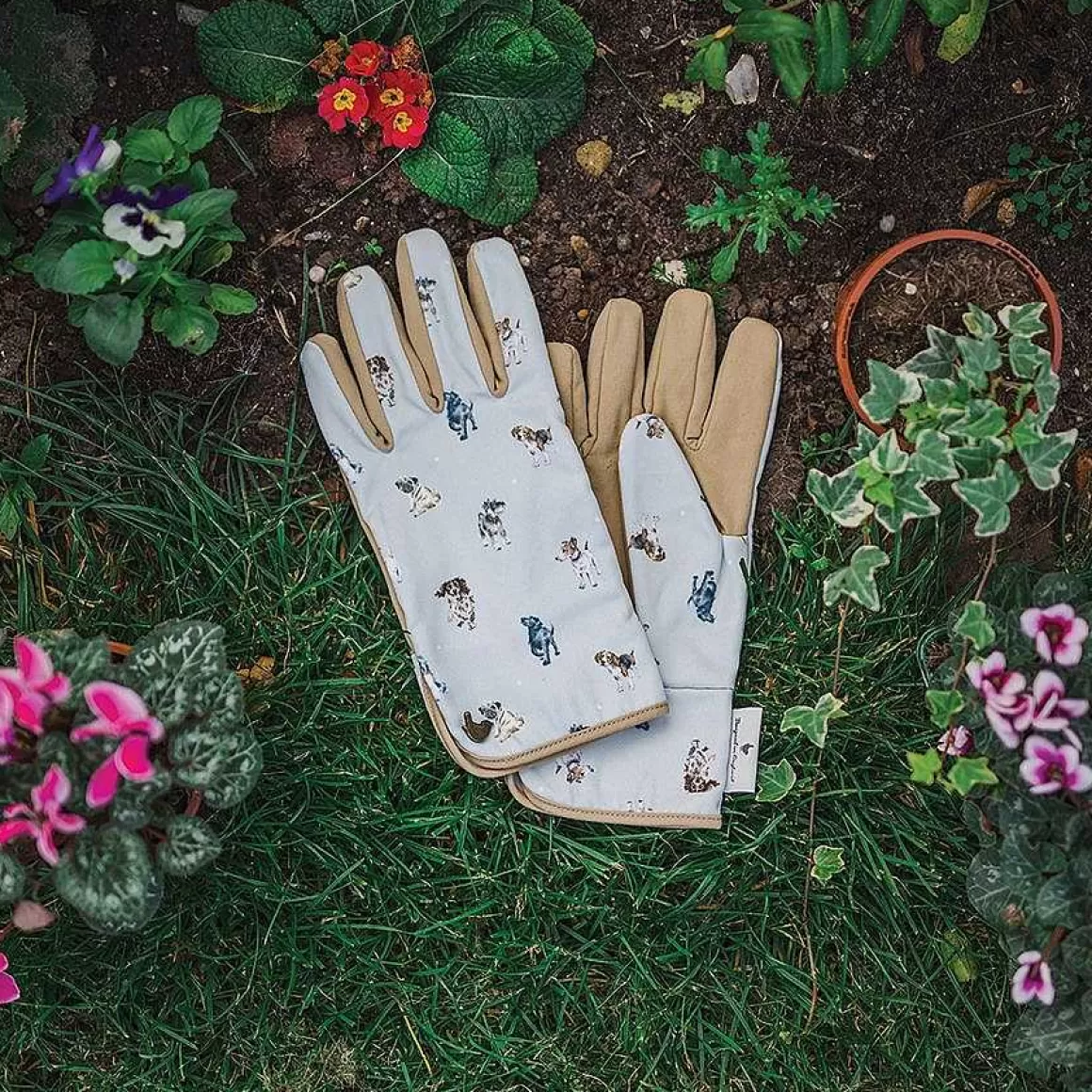 Flash Sale Wrendale Designs Dog Garden Gloves