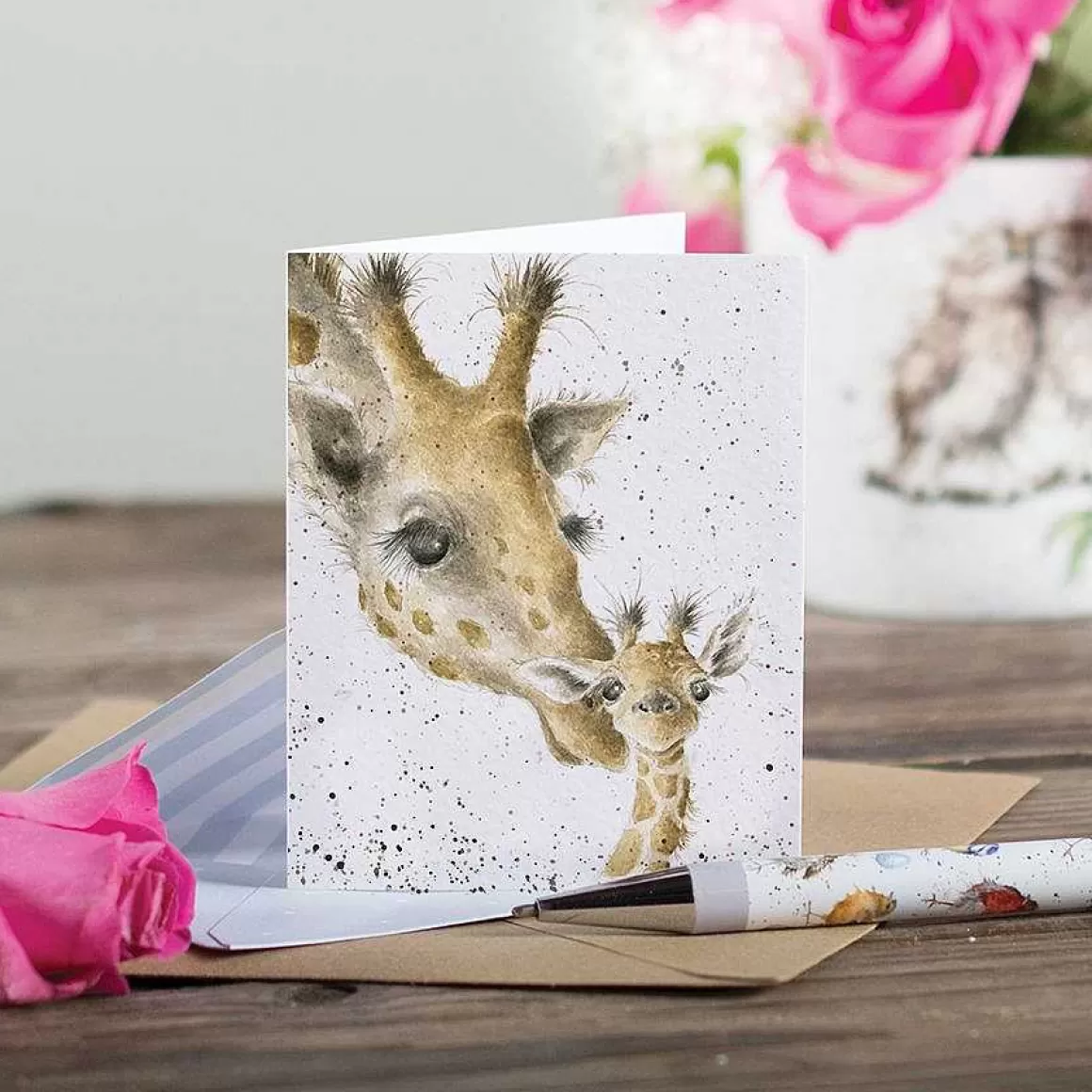 Online Wrendale Designs First Kiss' Giraffe Enclosure Card