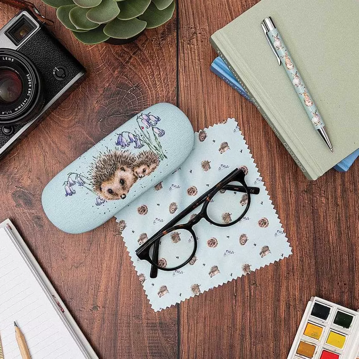 Best Wrendale Designs Love And Hedgehugs' Hedgehog Eye Glass Case