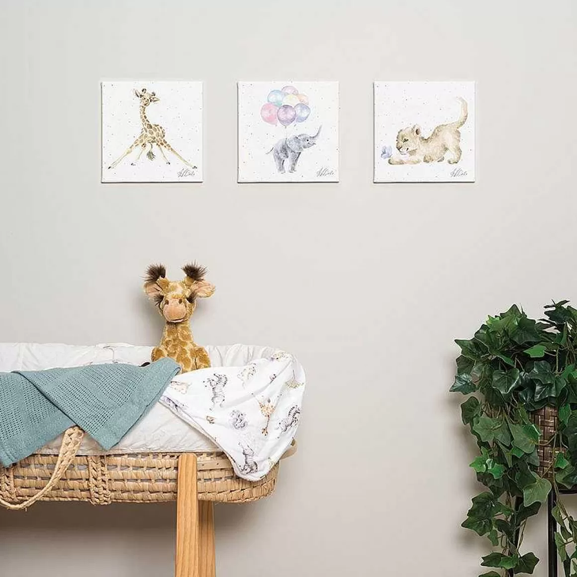 Best Wrendale Designs Stand Tall' Giraffe Small Canvas